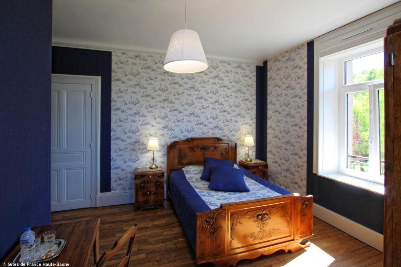 Bed and Breakfast Au Fil Du Temps Fougerolles-Saint-Valbert Экстерьер фото