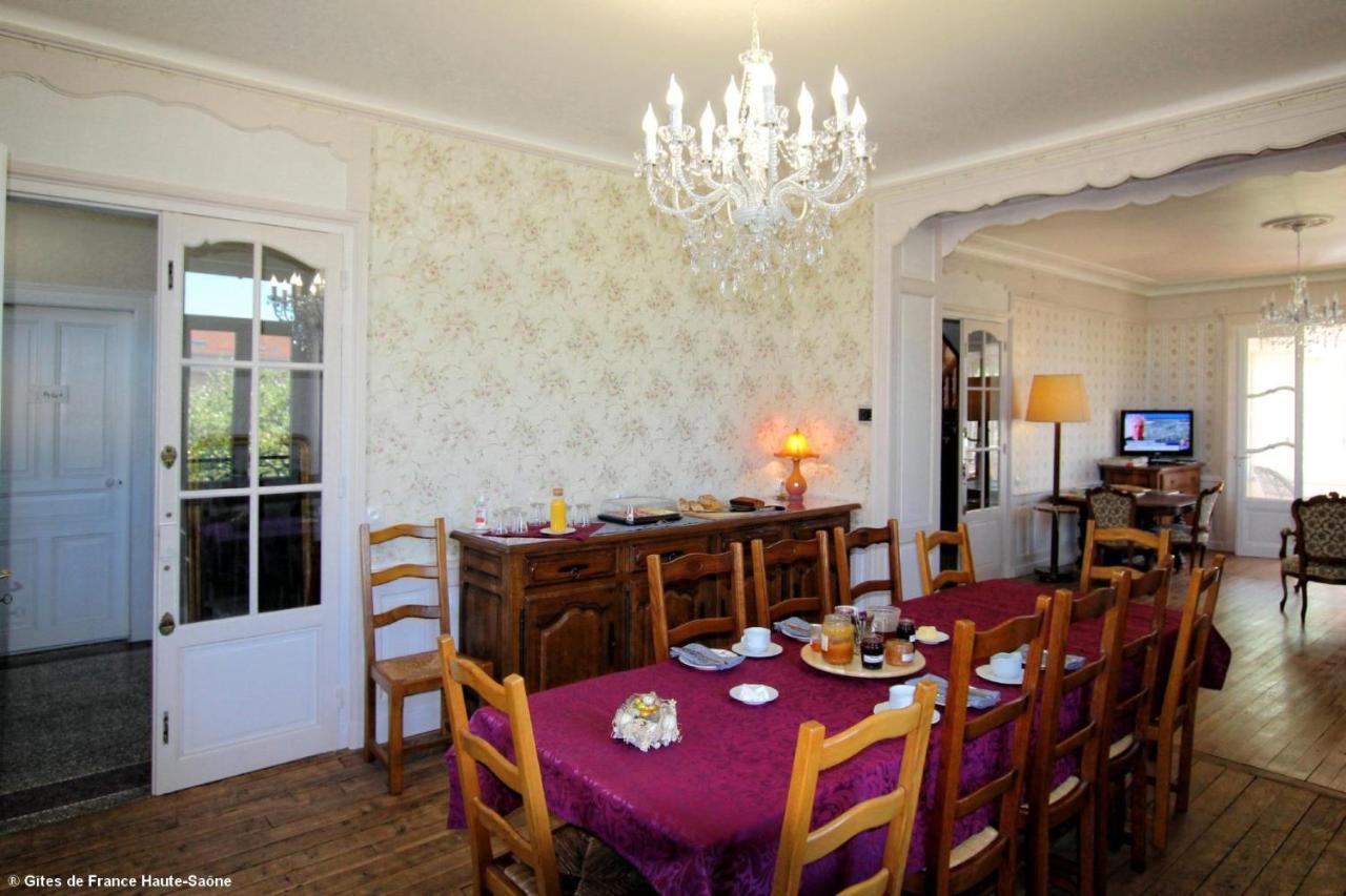 Bed and Breakfast Au Fil Du Temps Fougerolles-Saint-Valbert Экстерьер фото