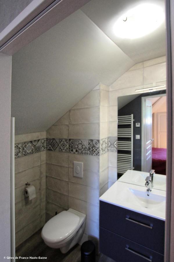 Bed and Breakfast Au Fil Du Temps Fougerolles-Saint-Valbert Экстерьер фото